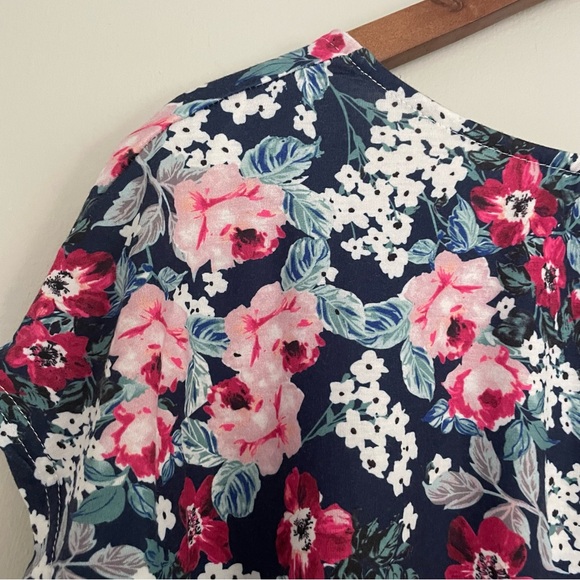 ZAVANNA Floral Women's Top Blue Red Pink White Spring Summer, Large - Picture 7 of 15